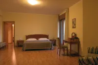 Ruggiero Park Hotel Các khách sạn ở Vallo della Lucania