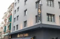 Grand Port Suites Các khách sạn ở Pavlos Melas