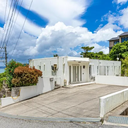 Hermit Hills Okinawa  -Seven Hotels and Resorts-