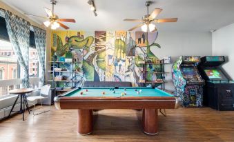 HI San Diego Downtown Hostel