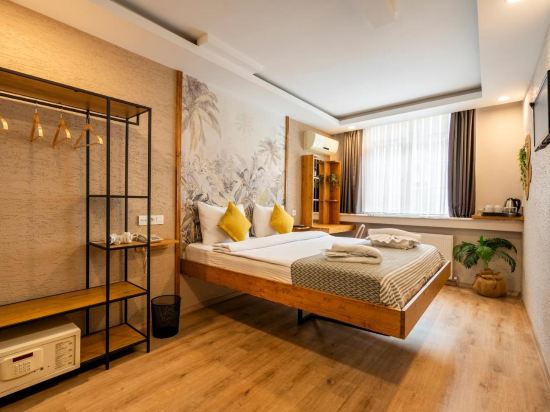 Sayeban Gold Hotel