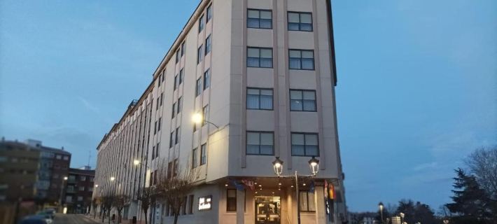 Hotel Don Carmelo Hotele w: Avila