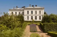 Gibsons Hotell Hotels in Lerum
