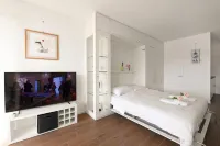 View and Art - Happy Rentals
