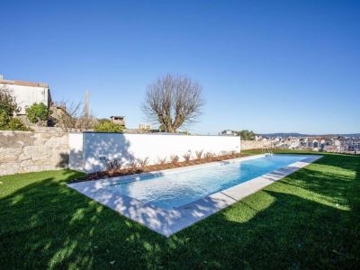Liiiving in Porto - Haven Pool Apartment
