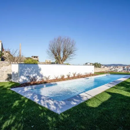 Liiiving in Porto - Haven Pool Apartment