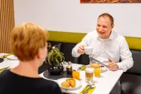 Sonnenschein Apartments - breakfast