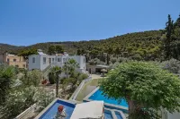 Cascade Holiday Resort