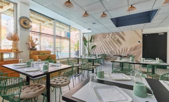 Hôtel les Sables - Urban Style - by Logis Hotels