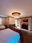 Chardonnay Lodge