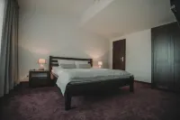 Hotel Restaurant Boss Hotels in Nekla