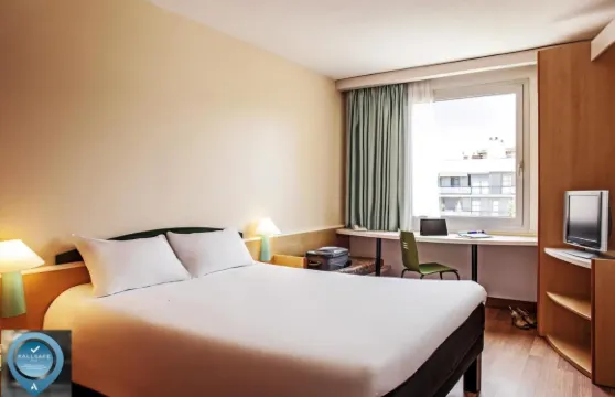 宜必思巴塞隆拿莫林斯-德爾雷伊酒店