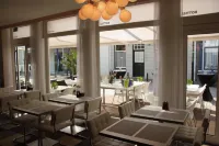 Hotel & Appartementen Royal Hotels in Terneuzen