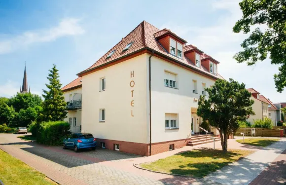 烏英格林格託爾酒店