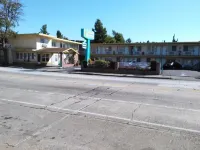 漢蘭達汽車旅館