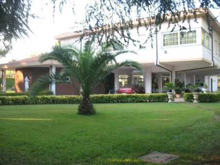 B&B Villa Maria Отели в г. Loreto Aprutino