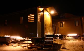 Onkel Inn Wagon Sleepbox Uyuni