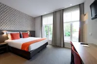 Square Hotel Hotels in Waregem
