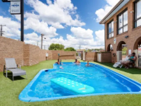 Cumberland Motor Inn Hotels in Cessnock