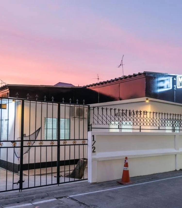 รูปภาพของบ้านเดี่ยว 4 ห้องนอน 5 เตียง 3 ห้องน้ำส่วนตัว ขนาด 320 ตร.ม. – บางแสน