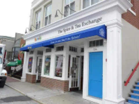 The Newport Lofts - 194 Thames Street