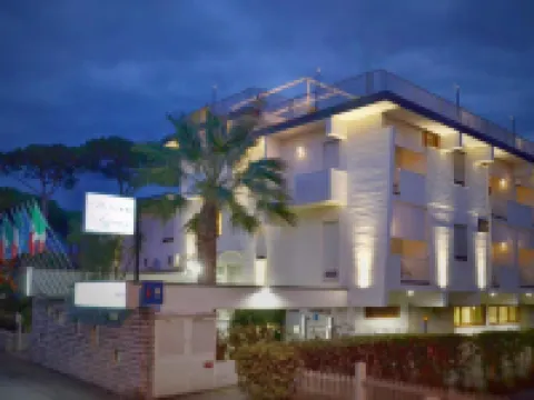 Hotel Tiffany マッサのホテル