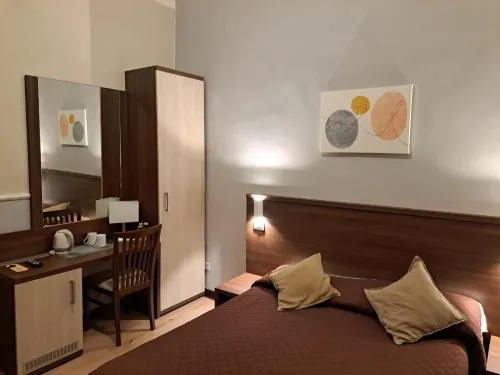 Hotel Leone