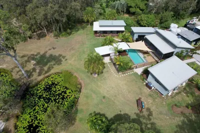 Agnes Water Stays over18's Hotels near Bush Heritage Paperbark Forest Boardwalk