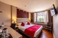 Hôtel les Trois Roses, Meylan Grenoble Các khách sạn gần Stade Albert Batteux