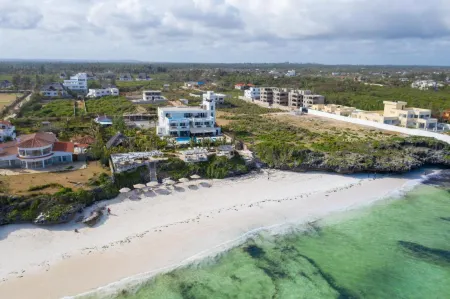 Visiwa Beach Resort Отели рядом с достопримечательностью «Watamu Beach»