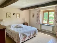 ルムーランドゥレステーニュ のホテル