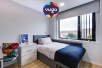 Yugo Explore - Kavanagh Court - Condos