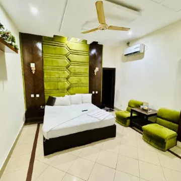 Hotel Pak Continentall Multan