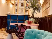 Deuxmecs Porto - adults only Hotels near سي