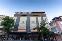 จอยฟูล โฮเทล บาย จีเอ็นแอล โรงแรมใกล้อนิตคาบีช