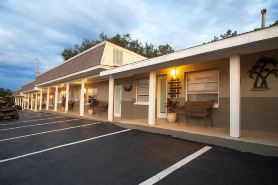 Liberty hill Executive Inn