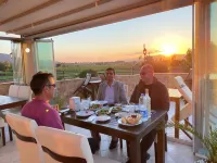 Rebetika Hotel & Bistro - breakfast