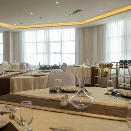 The Plaza Hotel & Resort