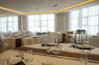 The Plaza Hotel & Resort - sarapan