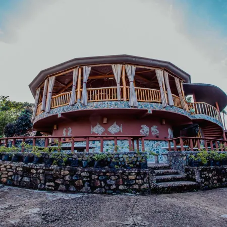 Atremaru Jungle Retreat