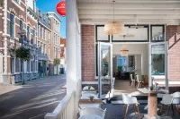 Boutique Hotel - de Stadsherberg Alphen Các khách sạn ở Alphen aan den Rijn