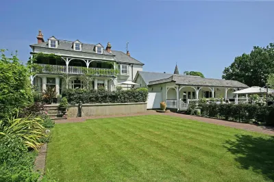 Wingrove House Hotels near Argos Hailsham