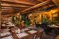 Uniqato Hotel Hotels in 