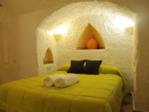 Cuevas la Chumbera Hotels in Comarca de Guadix