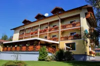 Hotel Alex