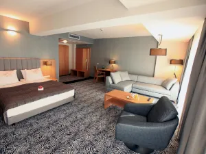 Hotel & Medi-Spa Biały Kamień