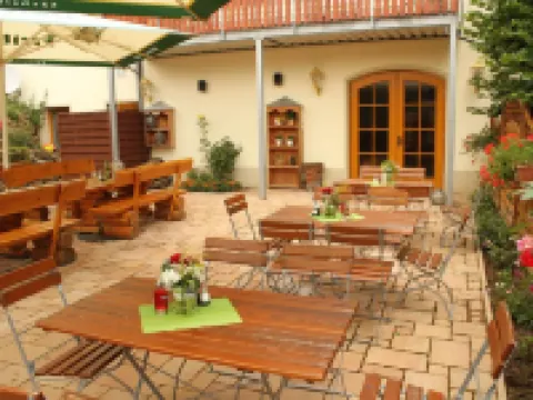 ペンション フェーリエンホフ フィッシャー フライブルクのホテル