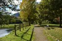 Tres Puentes Anguiano Apartamentos y Hostal Hôtels à : La Rioja Province