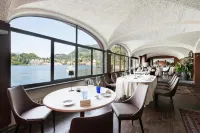 Il Porticciolo Hotel Ristorante Hotel a Laveno-Mombello