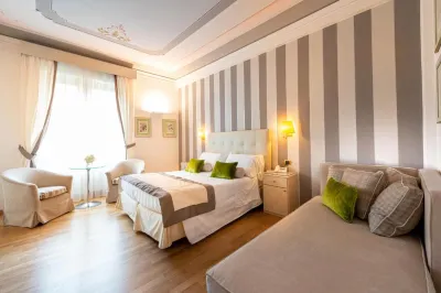 Hotel Jolanda